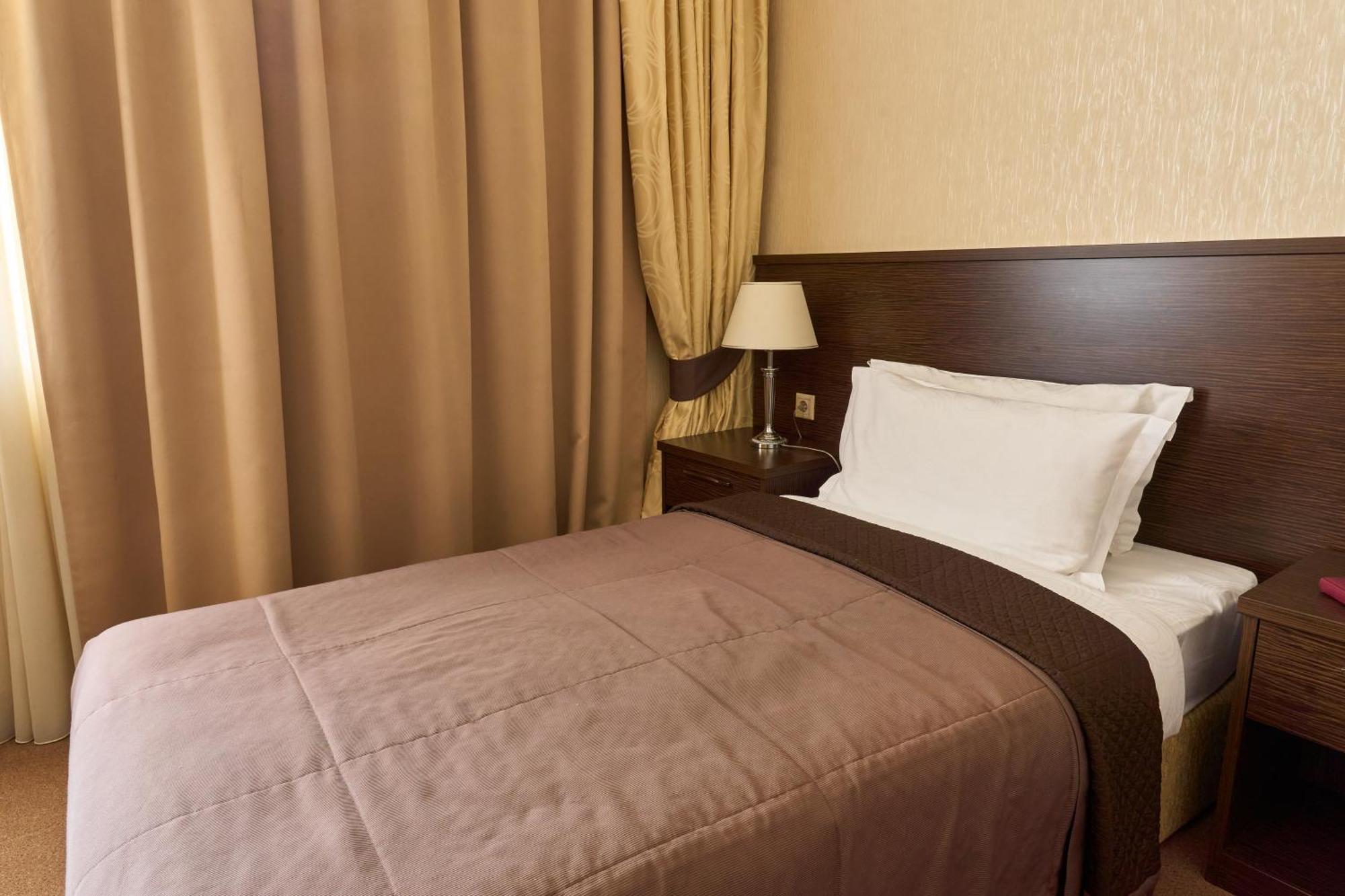 Kainar Hotel Shymkent Exterior foto