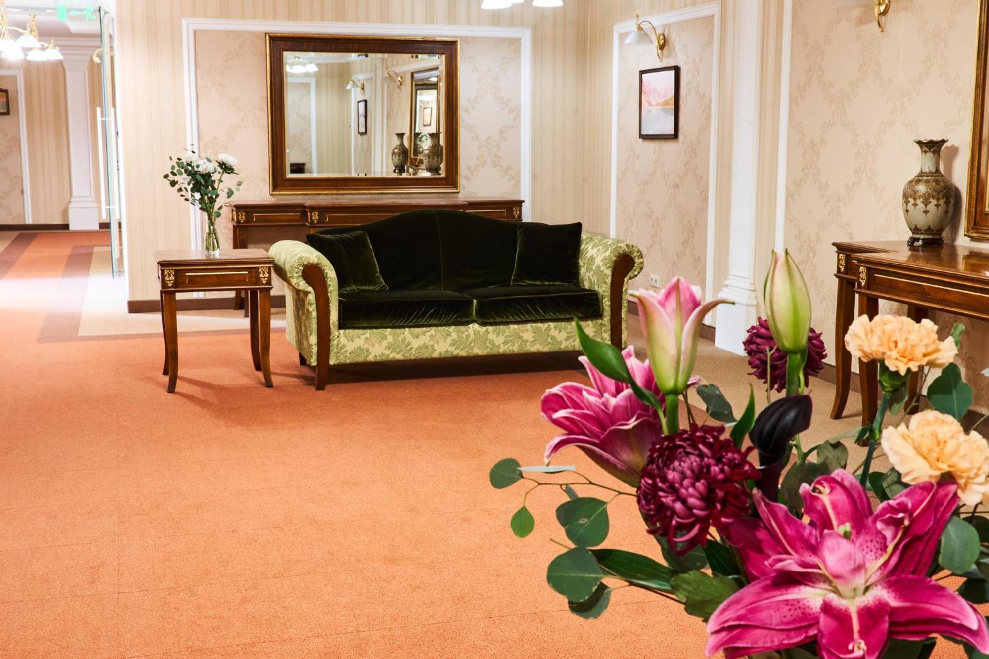 Kainar Hotel Shymkent Exterior foto